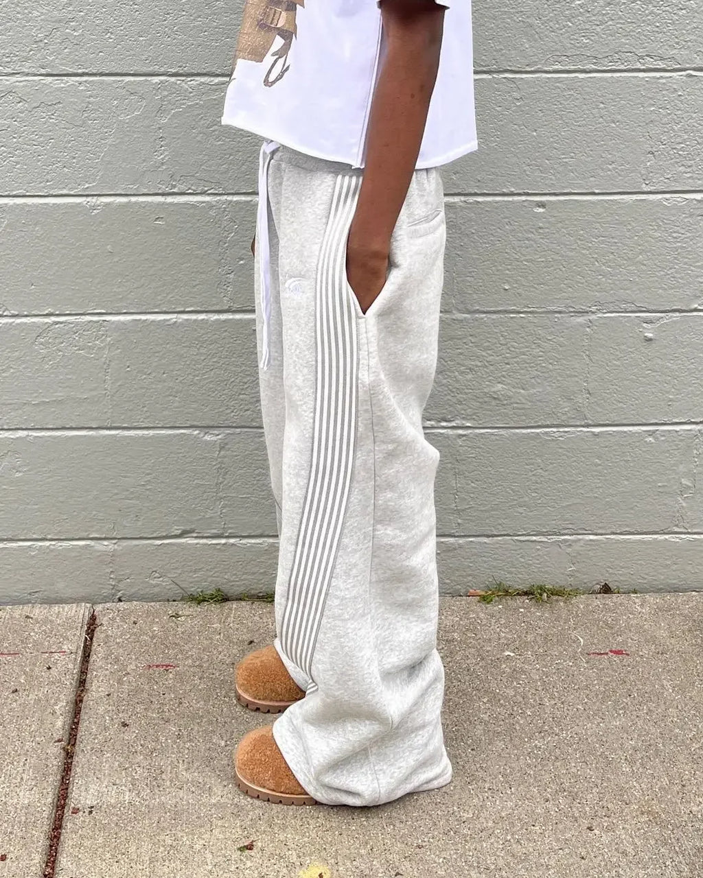 Striped Loose Fit Street Sweatpants 🖤
