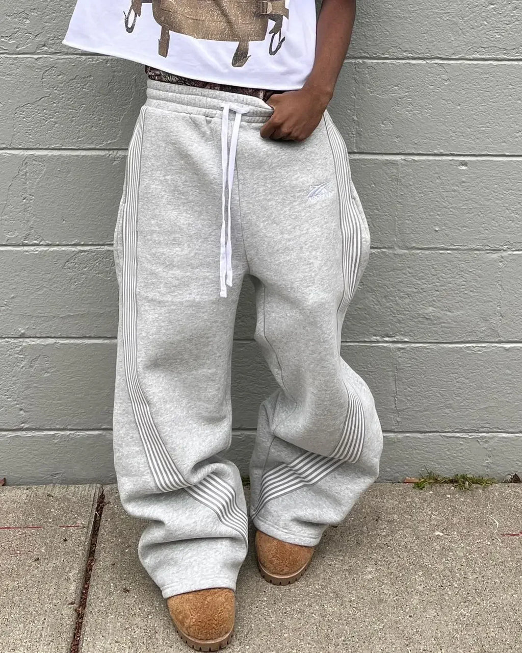 Striped Loose Fit Street Sweatpants 🖤
