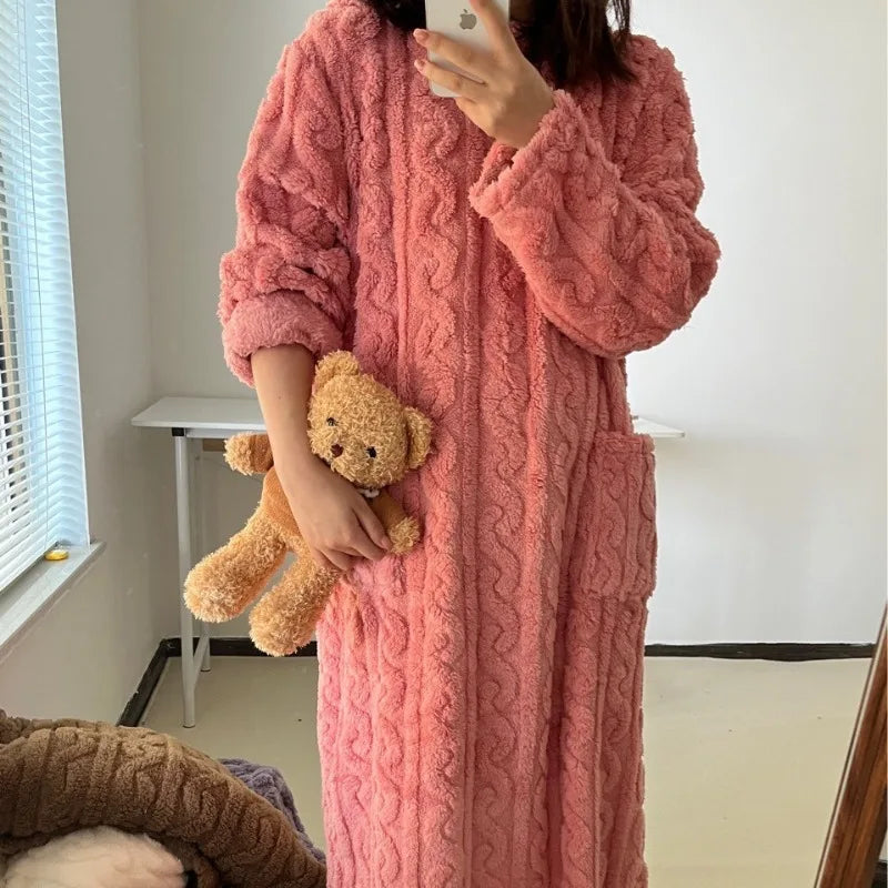 Women’s Coral Fleece Bathrobe – Thick & Warm Winter Robe Loungewear
