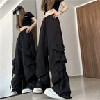 High-Waist Retro Cargo Pants 🖤✨