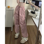 High-Waist Retro Cargo Pants 🖤✨