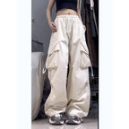 High-Waist Retro Cargo Pants 🖤✨