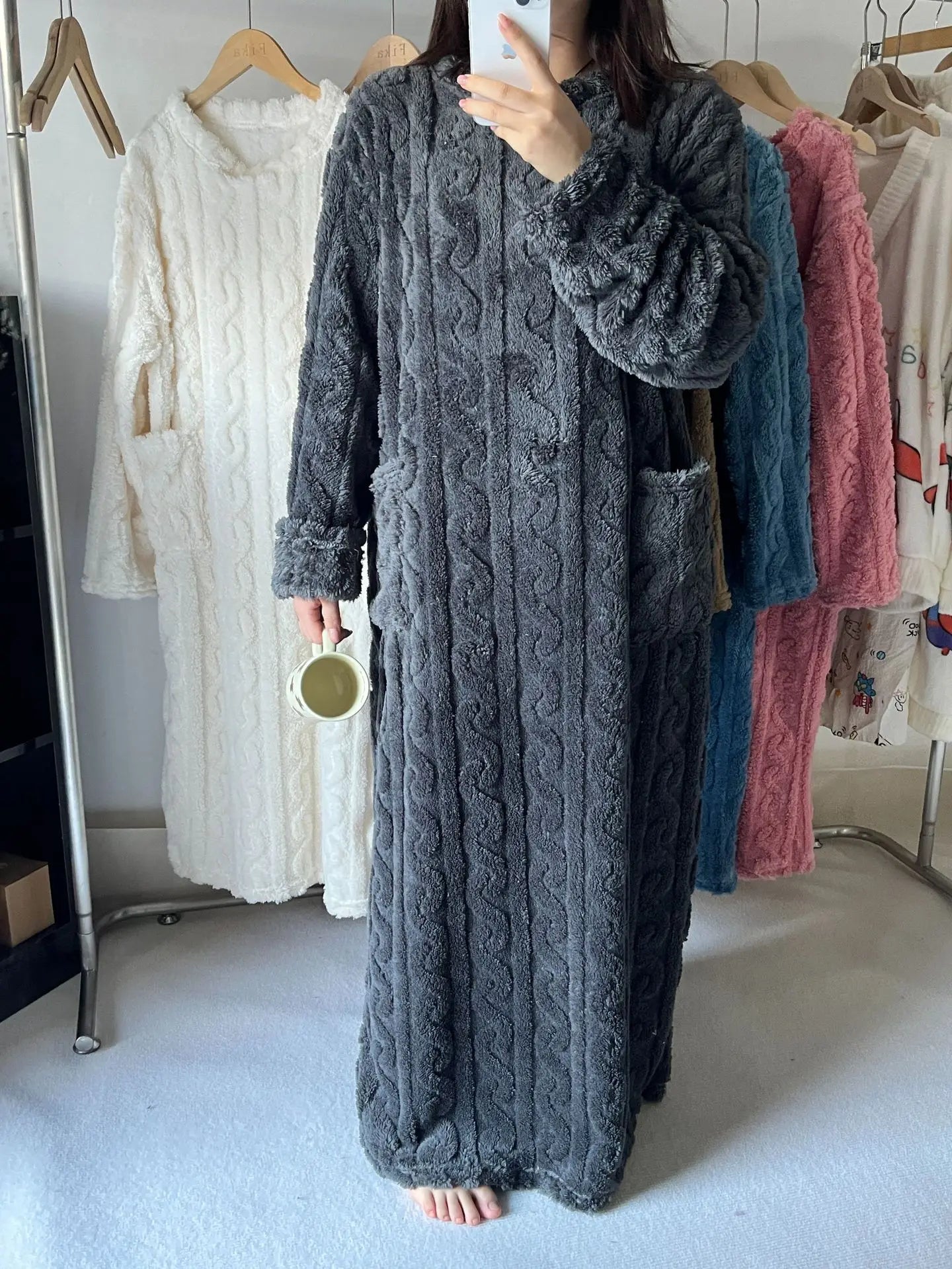 Women’s Coral Fleece Bathrobe – Thick & Warm Winter Robe Loungewear